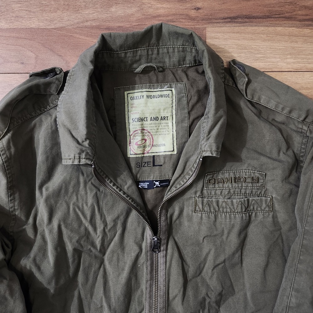 VTG Oakley Military Green Field Jacket Embroidered Logos Science and Art Large - Picture 9 of 16